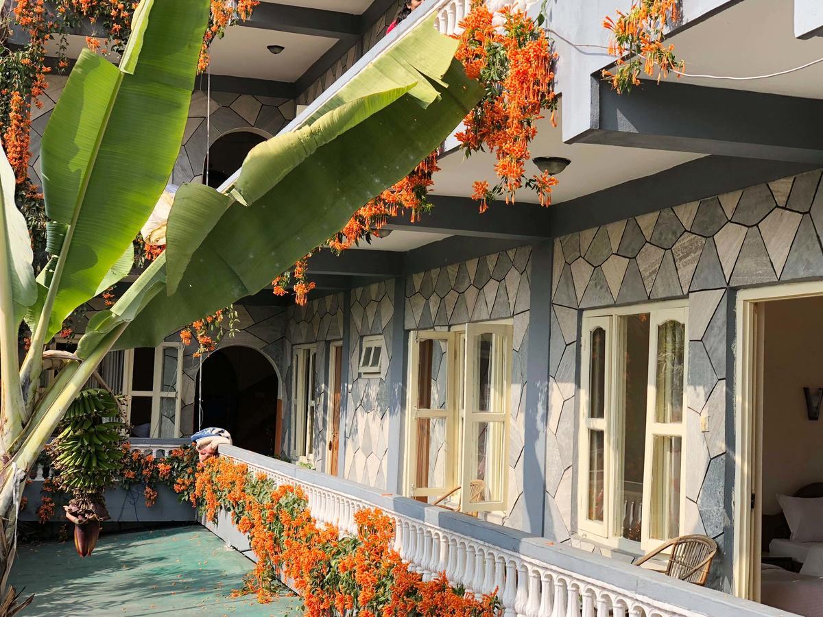 Hotel Grand Holiday Покхара Екстер'єр фото